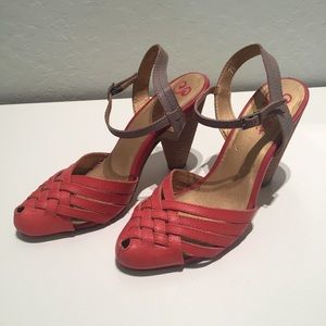 Cute Seychelles heels